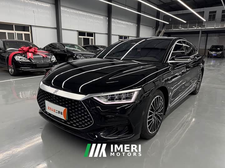 BYD Han DM-i Champion Edition 121KM Honor Type