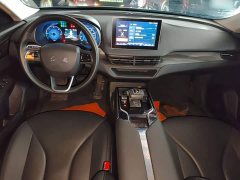 Hongqi E-QM5 2021 online appointment charging T3 version 4 seats - ფოტო 10