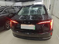Hongqi E-QM5 2023 facelift basic travel version - ფოტო 6