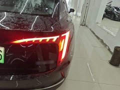 Hongqi E-QM5 2023 facelift basic travel version - ფოტო 8