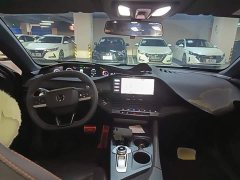 Changan UNI-V 2022 2.0T sharp version - ფოტო 10