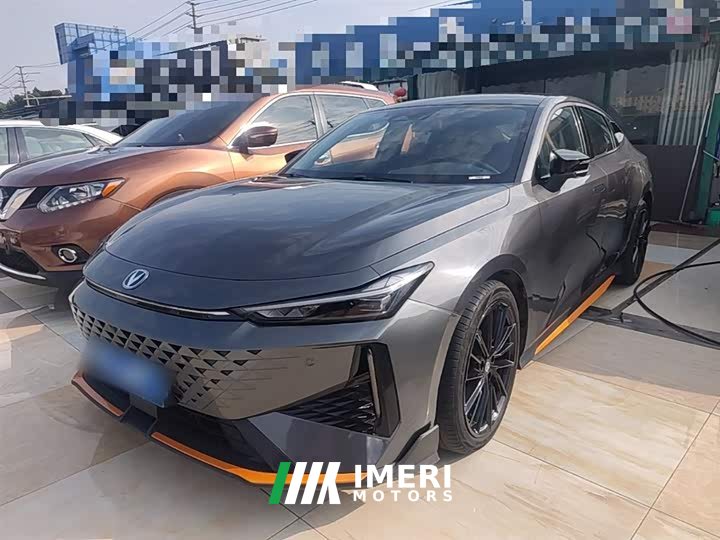 Changan UNI-V 1.5T noble sports