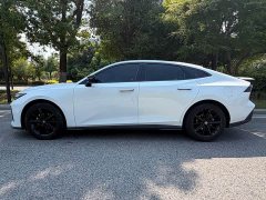 Changan UNI-V 2022 1.5T sports version - ფოტო 3