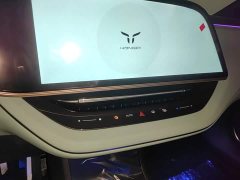 Hongqi EH7 2025 690 Smart Select Edition - ფოტო 9