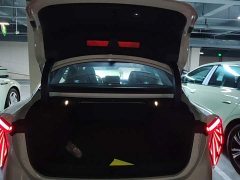 Hongqi EH7 2025 600 Smart Select Edition - ფოტო 19