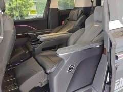 FAW Red Flag HQ9 PHEV 2024 2.0T AWD Luxury - ფოტო 17