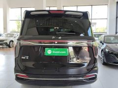 FAW Red Flag HQ9 PHEV 2024 2.0T AWD Luxury - ფოტო 6