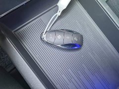 Hongqi EH7 2025 690 Smart Select Edition - ფოტო 9