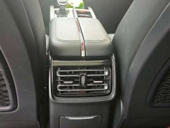 Ora Hongqi HS5 2.0T two-wheel drive 600,000 units commemorative edition - ფოტო 12