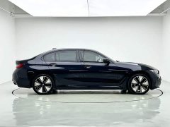 BMW i3 2024 eDrive 40L Night Sports Package - ფოტო 7