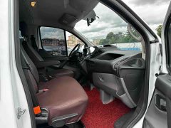 Ford 2019 2.0T diesel multi-functional commercial vehicle short-axle low-roof 6-seater National VI - ფოტო 4
