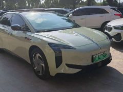 Hongqi EH7 2025 690 Smart Select Edition - ფოტო 3