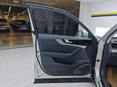 Hongqi HS5 2022 2.0T Zhilian Qixiang four-wheel drive version - ფოტო 7