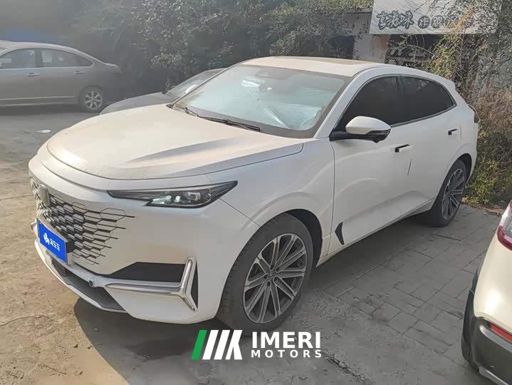 Changan UNI-K 2.0T all-wheel drive premium