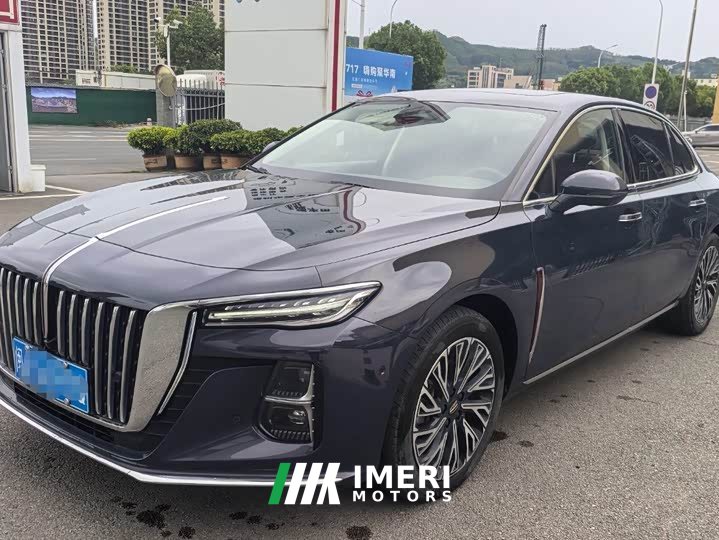 Hongqi H5 2023 2.0T automatic smart connected flag version