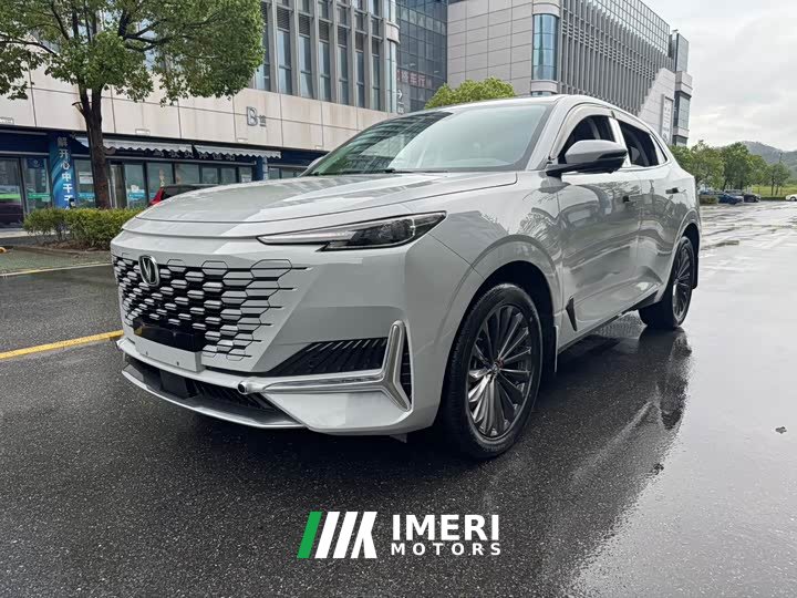 Changan UNI-K 2.0T premium
