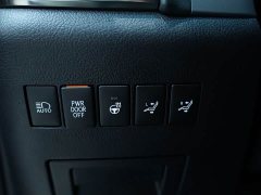 Lexus LM 2020 300h 7-Seater Elegant Edition - ფოტო 7