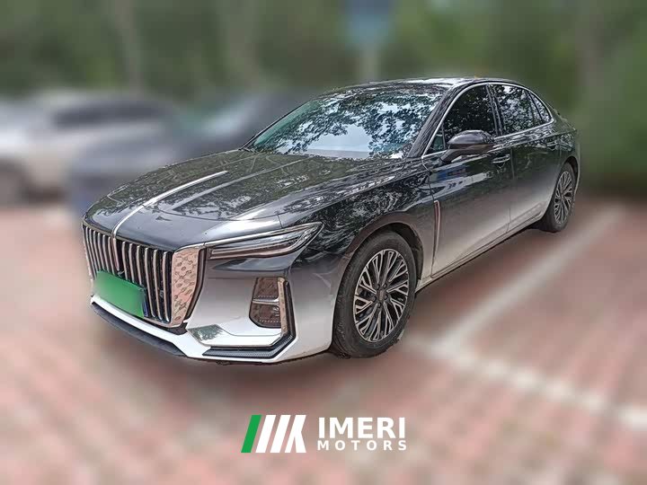 Hongqi H5 2.0T automatic flag collar version