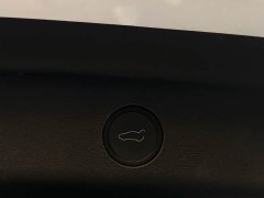 Tesla Model Y long-range all-wheel drive version - ფოტო 7