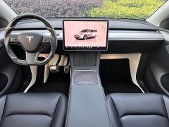Tesla Model Y long-range all-wheel drive version - ფოტო 9