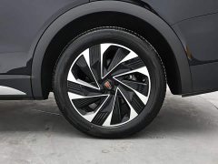 Hongqi HS7 PHEV 2.0T PHEV four-wheel drive Qichang version 7 seats - ფოტო 9