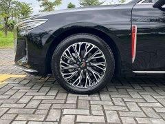 Hongqi H5 2.0T automatic Qichang version - ფოტო 10