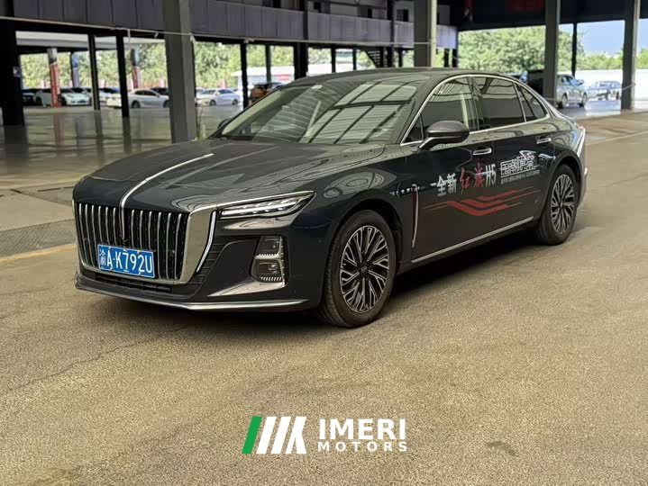 Hongqi H5 2023 2.0T automatic smart connected flag version