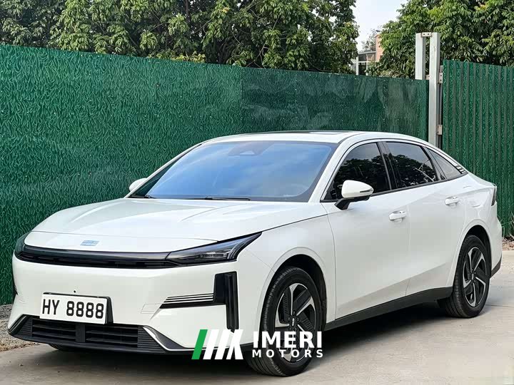 Geely Galaxy L6 EM-i 140km Discovery Edition