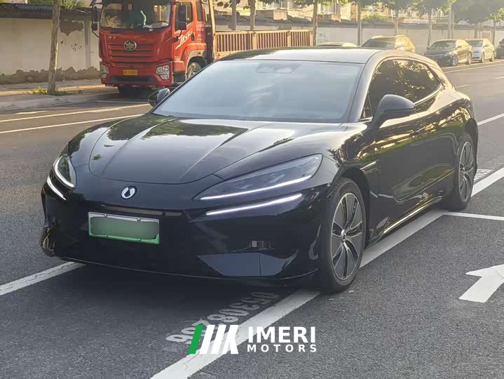 Denza Z9GT 1100 four-wheel drive Max version