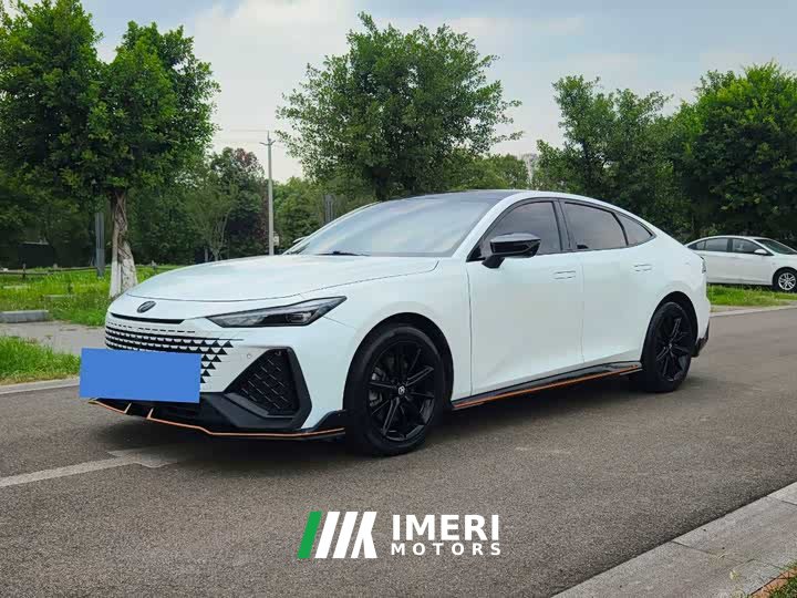 Changan UNI-V 1.5T noble sports