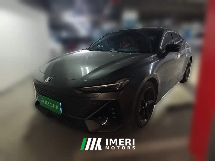 Changan UNI-V 1.5T premium