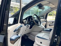 Mercedes-Benz V-Class 2022 V 260 L Long Wheelbase Luxury Edition - ფოტო 9