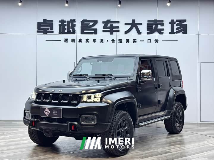 Beijing Off-Road BJ40 2.3T Automatic Four-wheel Drive Blade Hero Edition Supreme Type