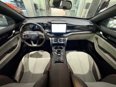BYD Qin PLUS Champion Edition DM-i 55KM Leading Type - ფოტო 6