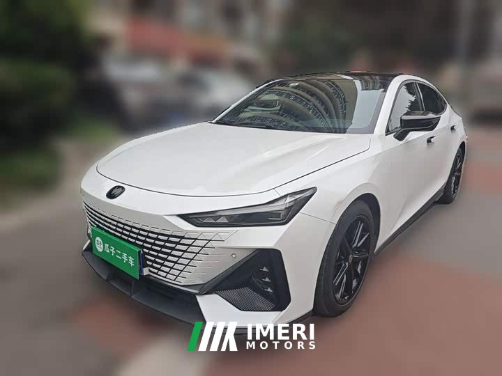 Changan UNI-V 2022 1.5T premium