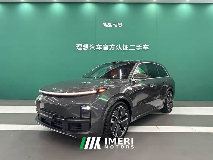 Li Auto Ideal L8 Ultra smart refresh version