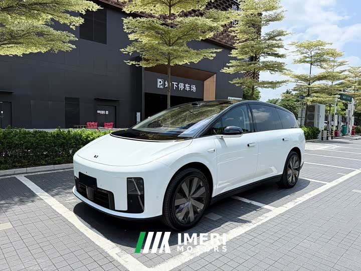 Li Auto Ideal i8 Standard Edition