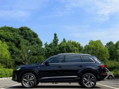 Audi Q7 55 TFSI quattro S line sports version - photo 9