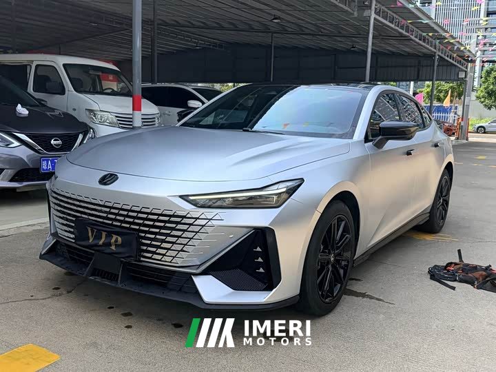 Changan UNI-V 2023 1.5T premium