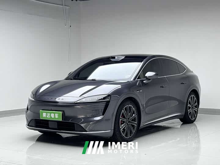 Luxeed Zhijie R7 extended range 331km Ultra