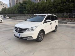 Baojun 730 2019 1.5L Manual Fashion Edition 7-seater China VI - ფოტო 1