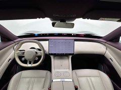 Xiaomi YU7 2025 Rear-Wheel Drive Long-Range Edition - ფოტო 16