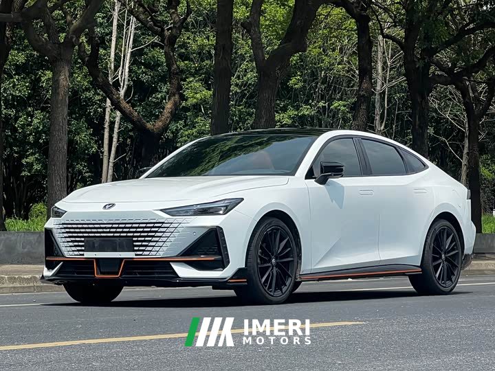 Changan UNI-V 1.5T exclusive