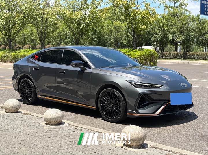 Changan UNI-V third generation 1.5T 500Bar distinguished sports