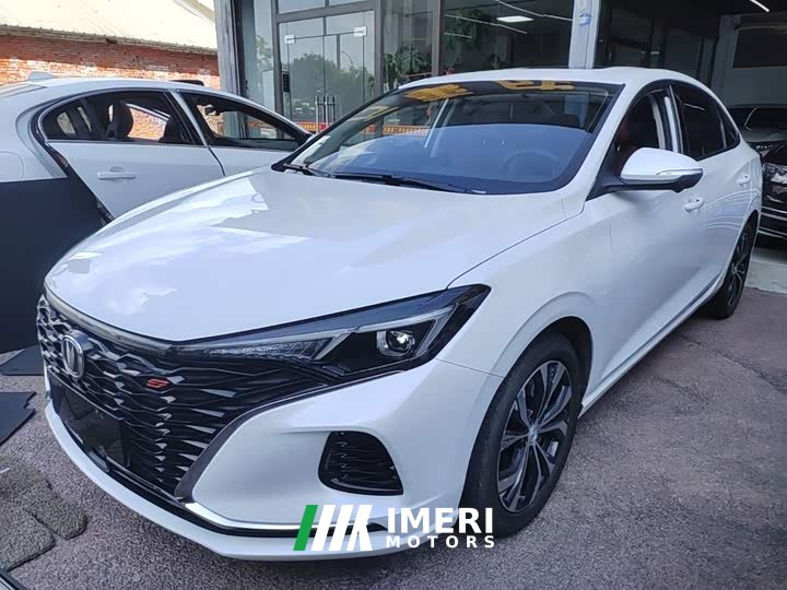 Hongqi HS7 3.0T automatic four-wheel drive smart connected flagship edition