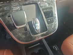 Hongqi HQ9 PHEV 2.0T four-wheel drive business version - ფოტო 14