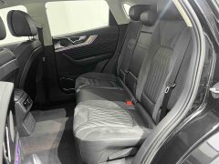 Hongqi HQ9 PHEV 2.0T four-wheel drive business version - ფოტო 13