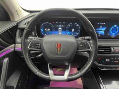Hongqi HQ9 PHEV 2.0T four-wheel drive business version - ფოტო 9