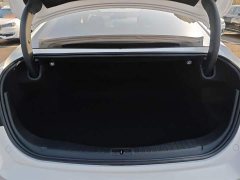 Hongqi H5 2020 1.8T Automatic Intelligent Link Edition - ფოტო 19