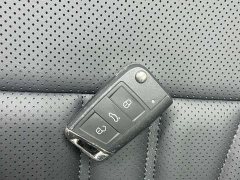 Volkswagen Passat Outstanding 380TSI Longyao Edition - ფოტო 20